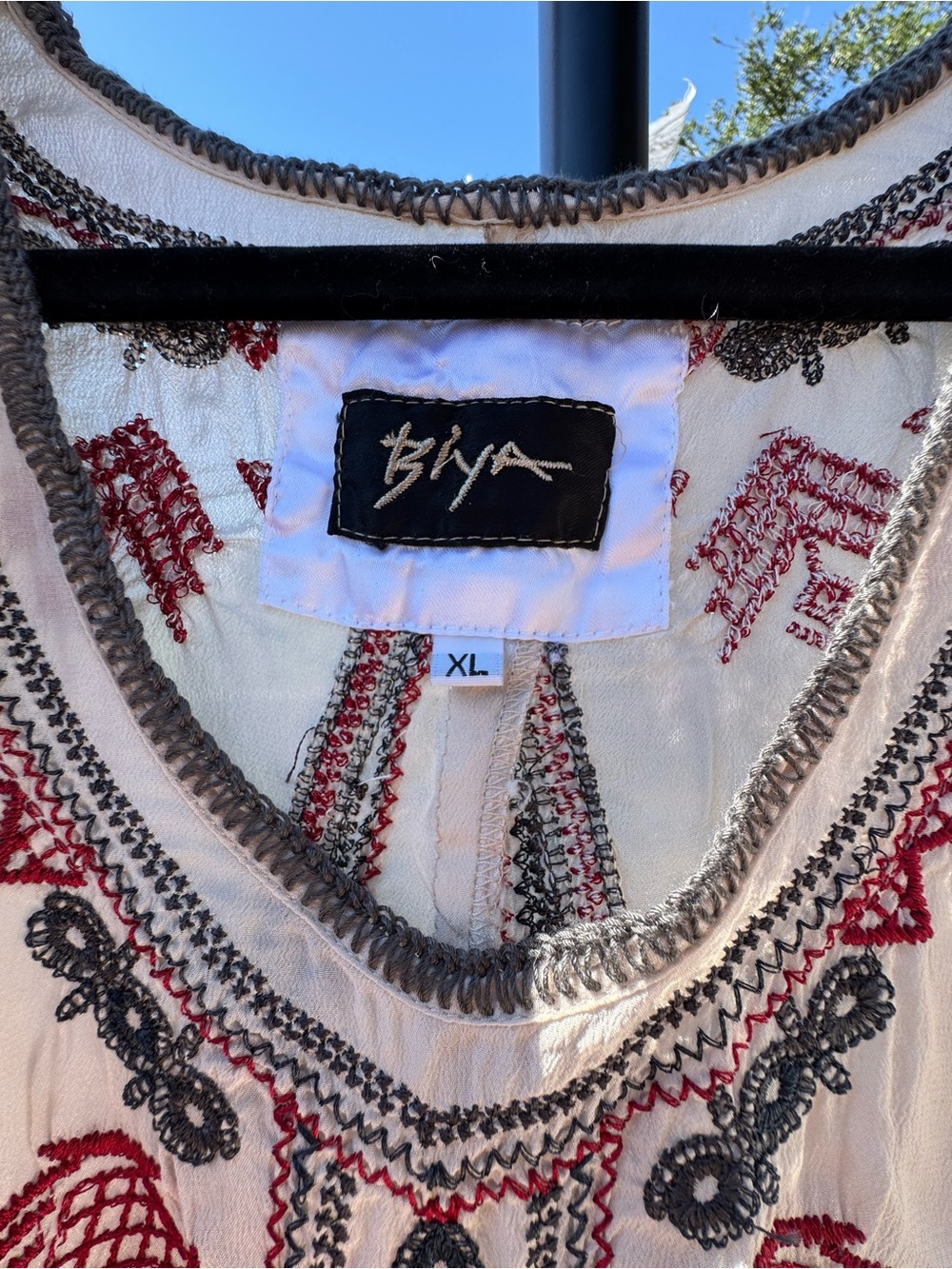 Johnny Was Biya Embroidered Ivory Tunic with Red & Black Detail - Picture 3 of 7